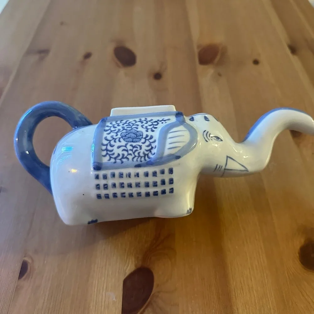 Pier 1 Imports Blue and White Ceramic Elephant Tea Pot Creamer Chinoiserie